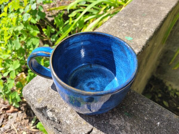 Tasse in hypnotisierendem Blau - Image 3